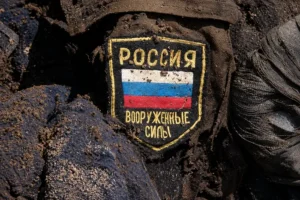 Росія щомісяця втрачає на фронті на 6 тис. військових більше, ніж набирає – The Guardian