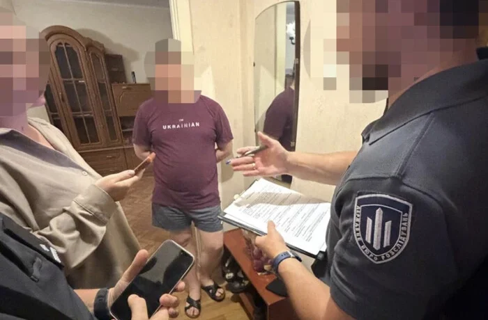 Медикиня пропонувала воїну операцію на здоровому хребті заради звільнення із ЗСУ