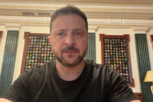 Зеленський: антибалістичні ракети мають захищати людей, а не лежати на складах