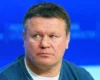 «Продають свої наркотики». Російський ексбоєць UFC зробив расистську заяву