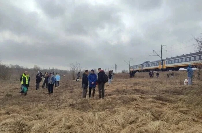 Поїзди по всій Україні вибилися з графіка: затримки сягнули 10 годин