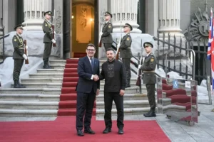 Велика Британія стала для РФ «ворогом №1»: Bloomberg про загрози для Лондона через підтримку України
