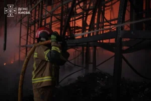 Зеленський відреагував на удар по Києву та закликав до нових санкцій