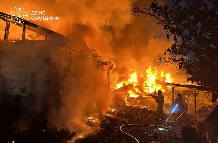 Росія вдарила по Сумах п’ятьма КАБами: є поранені