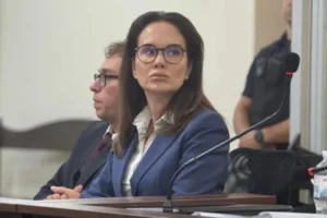 Суд переніс засідання щодо запобіжного заходу Ірині Мудрій