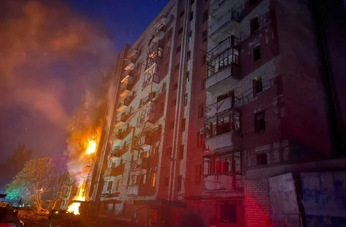 РФ вдарила по багатоповерховому будинку у Краматорську