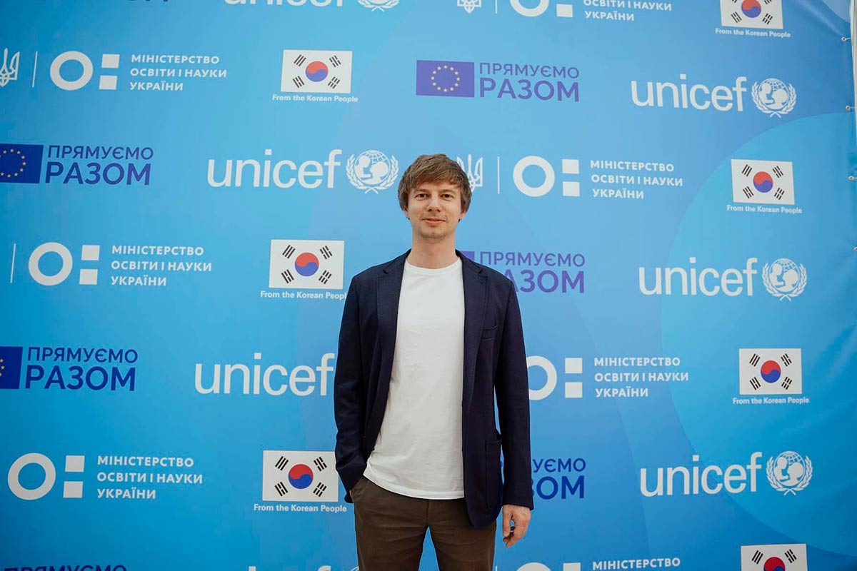 З 28 березня 2023 року Дмитро Завгородній працює заступником міністра освіти і науки
