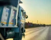 У Києві через спеку введені обмеження руху вантажного транспорту