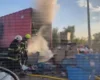 На Одеській трасі біля Гребінок загорілася вантажівка «Нової пошти» (відео)