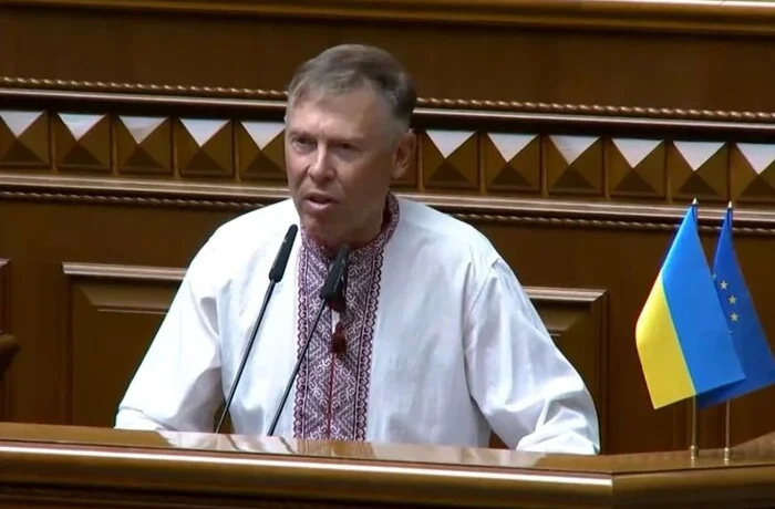 Здача ядерної зброї в обмін на НАТО. Нардеп семи скликань розповів про історичний шанс, який прогавила Україна