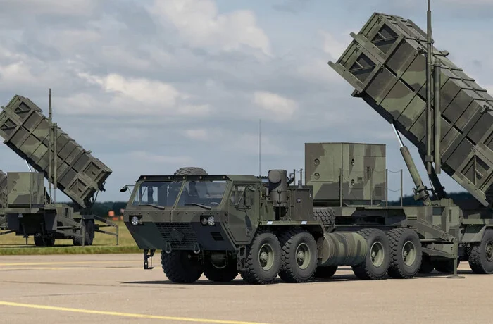 У Німеччині невідомі дрони кружляли над базою, де ремонтують Patriot