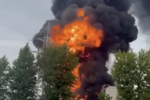 Україна атакувала один із найбільших НПЗ Росії та кораблі у Криму: деталі
