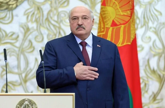 Чому Путін вдерся до України? Лукашенко вигадав нову причину