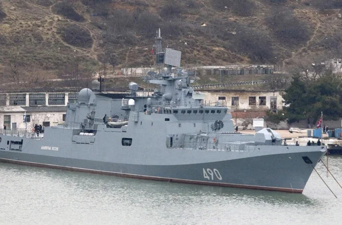 Одразу чотири кораблі Росії потрапили під удар у Новоросійську