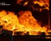 Росіяни атакували Запоріжжя: є поранена, загорівся склад (фото)
