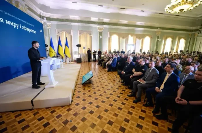 Нарада, після якої ілюзій стало менше