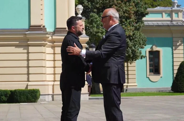Президенти України та Естонії обговорили безпекову співпрацю у форматі Drone Deal