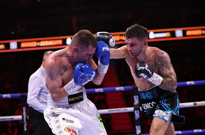Берінчик поступився у бою за пояс WBO International