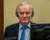 У Гаазі помер Ратко Младич, засуджений за геноцид у Сребрениці
