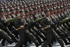 Північна Корея перекидає до РФ ракетний підрозділ для війни проти України – Reuters