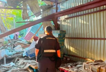 Нічна атака на Київ: поліція фіксує наслідки ворожого удару (фото)