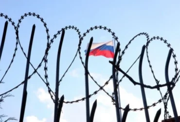 Більшість регіонів Росії демонструє падіння доходів. Уповноважений з питань санкцій пояснив стратегію Києва