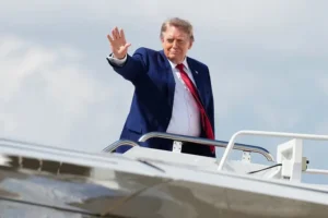Рейтинг Трампа обвалився до найнижчого показника за час його президентства