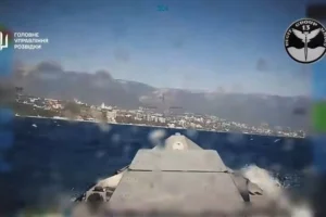 Морські дрони Magura провели «парад» біля узбережжя окупованої Ялти
