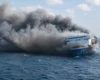 Пором з 250 пасажирами загорівся біля Індонезії: є жертви