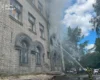 У Подільському районі Києва горить недіюча школа (фото)