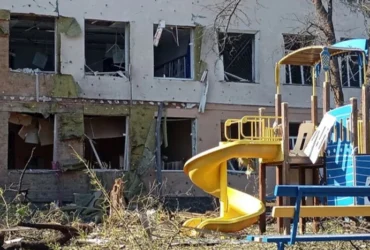 Родини з дітьми залишають Суми через повітряний терор РФ: влада назвала цифри