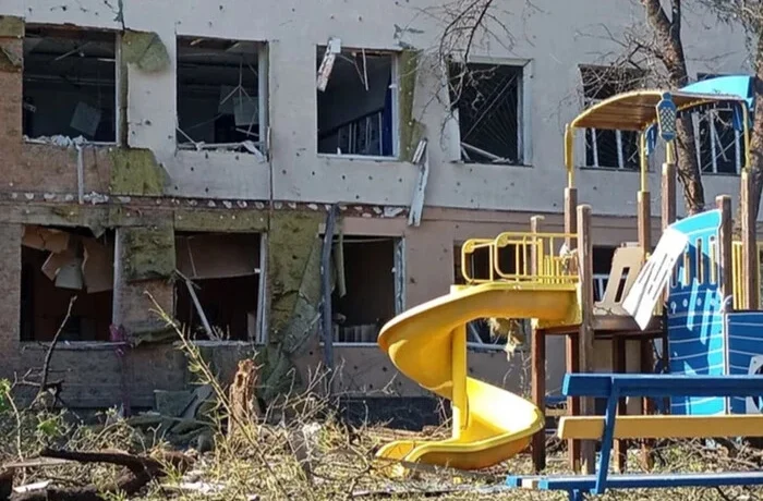 Родини з дітьми залишають Суми через повітряний терор РФ: влада назвала цифри