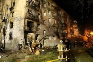 Що насправді має бути у тривожній валізці. Поради тих, хто пережив прямий удар балістикою