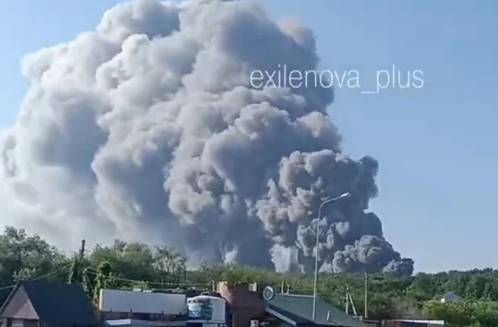 У Росії після атаки спалахнув один з найбільших логістичних хабів Wildberries