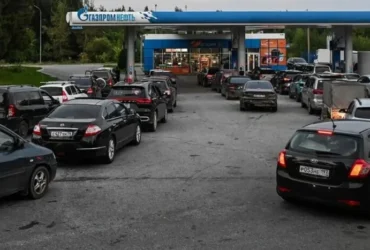 Скарги на дефіцит бензину обернулися для росіян затриманнями