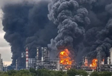 Росія почала шукати нафтопереробні потужності за кордоном