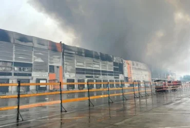 Через обстріл Києва знищено найбільший склад спецодягу та засобів захисту Delta Plus
