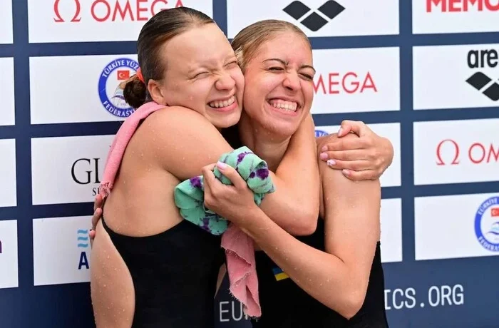 Дует українок виграв срібні медалі Чемпіонату Європи з водних видів спорту