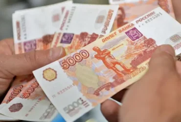 Дефіцит бюджету РФ різко зріс, попри високі нафтові доходи