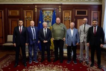 Куди зник Володимир Литвин? Стефанчук зібрав живих голів Верховної Ради (фото)