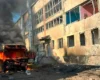 У Миколаєві через атаку РФ загорівся шкільний автобус