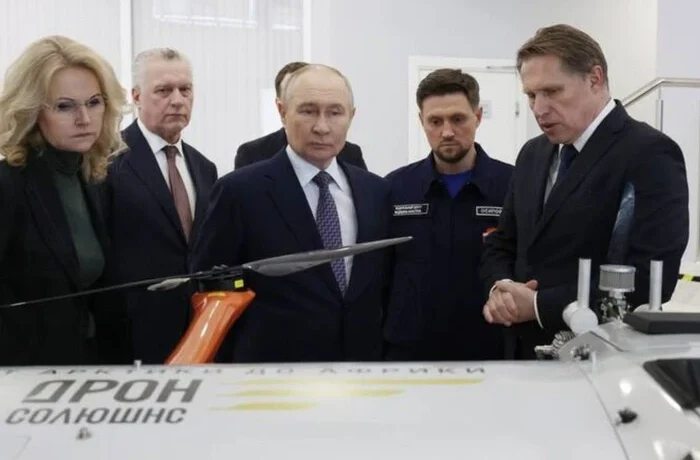 Розробники дрона, який у квітні представили Путіну, опинилися в СІЗО