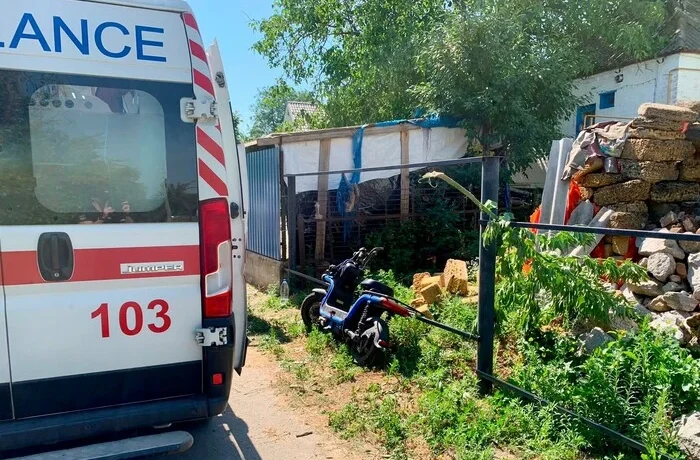 На Київщині 12-річний хлопчик загинув, врізавшись в огорожу на електроскутері