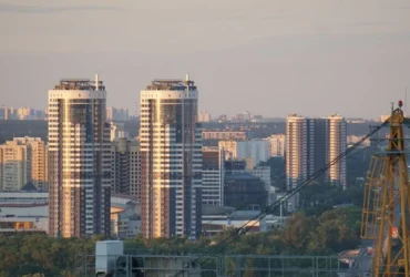 Надурили на мільярд. Столиця судиться із забудовниками: список компаній, які вже програли
