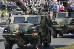 Польща не запросила Україну на військовий парад у Варшаві