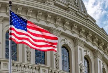 Штучний інтелект почав писати закони у США: документи рясніють помилками