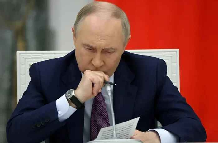 Путін вирішив підвищити ставки у війні. Bloomberg дізнався про плани Кремля