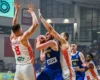 Баскетбольна збірна України здолала Чорногорію і очолила групу відбору до Чемпіонату світу