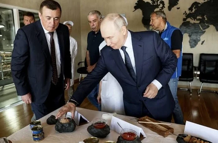 Японія готує відповідь Путіну за візит на спірні Курили