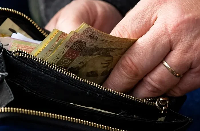 Пенсійний фонд пояснив, хто отримає доплату понад 519 грн